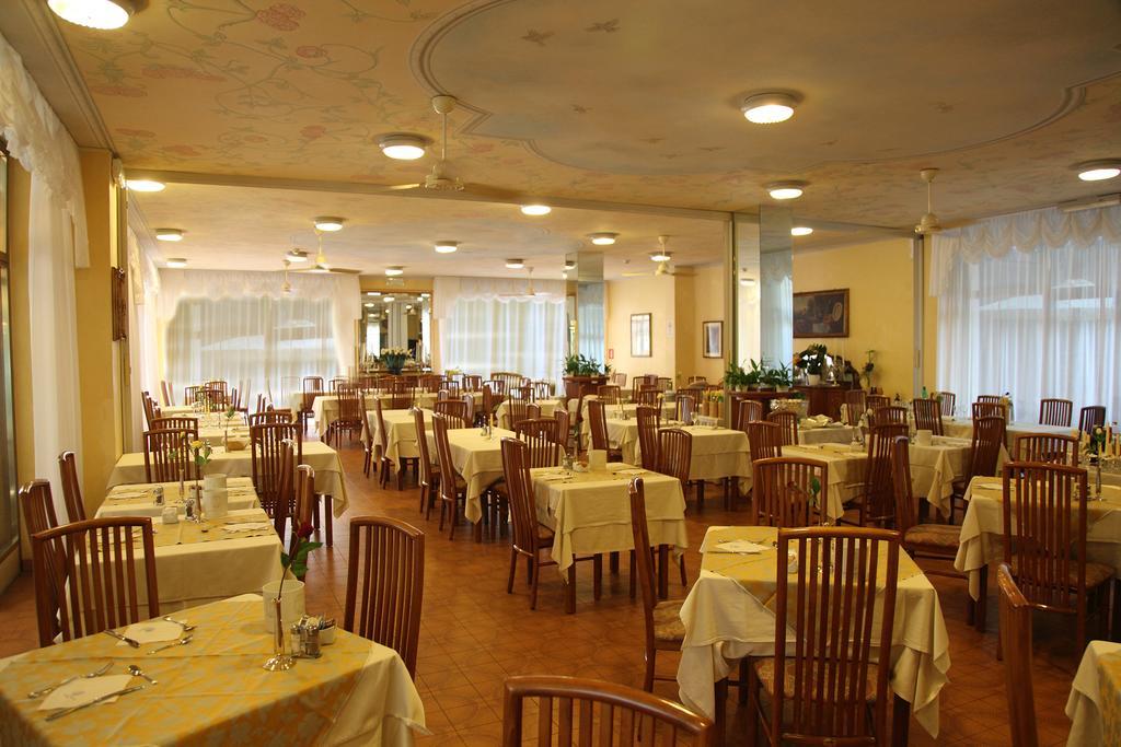 Hotel Diana Grado Exterior foto